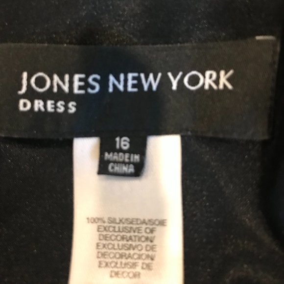 SILK Evening / cocktail dress (worn once) - Picture 6 of 6